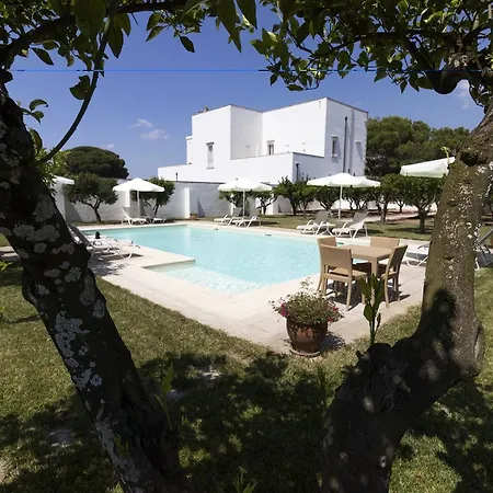 卡西纳巴德西亚旅馆 * 库特罗菲安诺